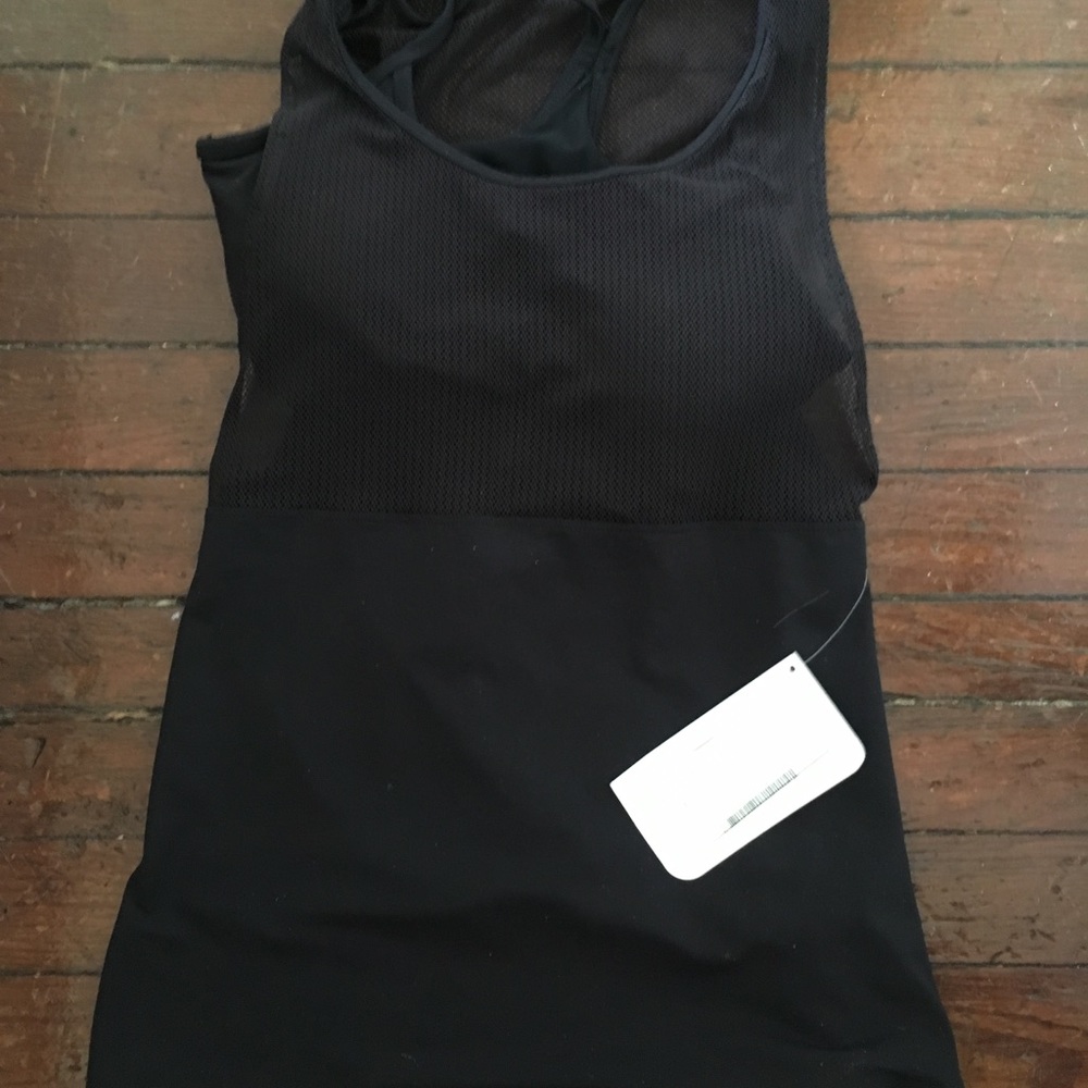 Fabletics Top - Picture 3 of 3